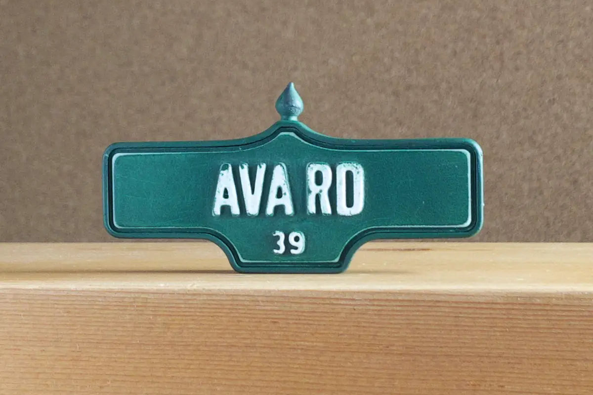 Front view of Ava Rd #39 Magnet - Weathered Finish, miniature replica Toronto Forest Hill acorn street sign
