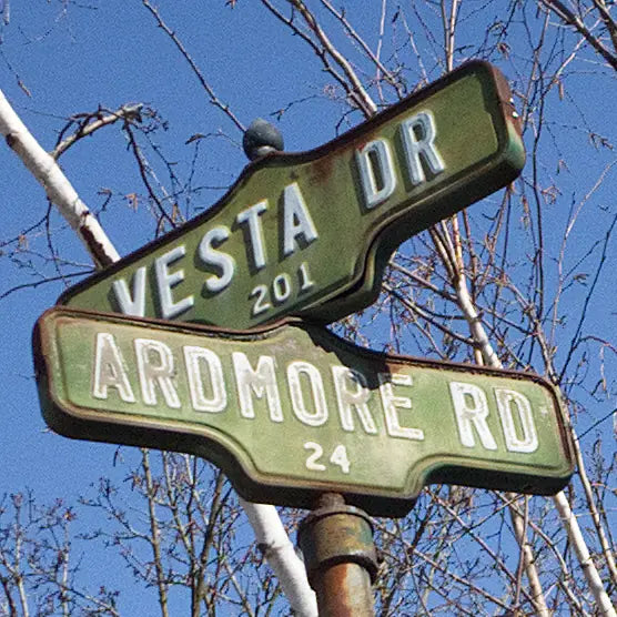 Forest Hill acorn street signs: Vesta Dr. and Ardmore Rd.